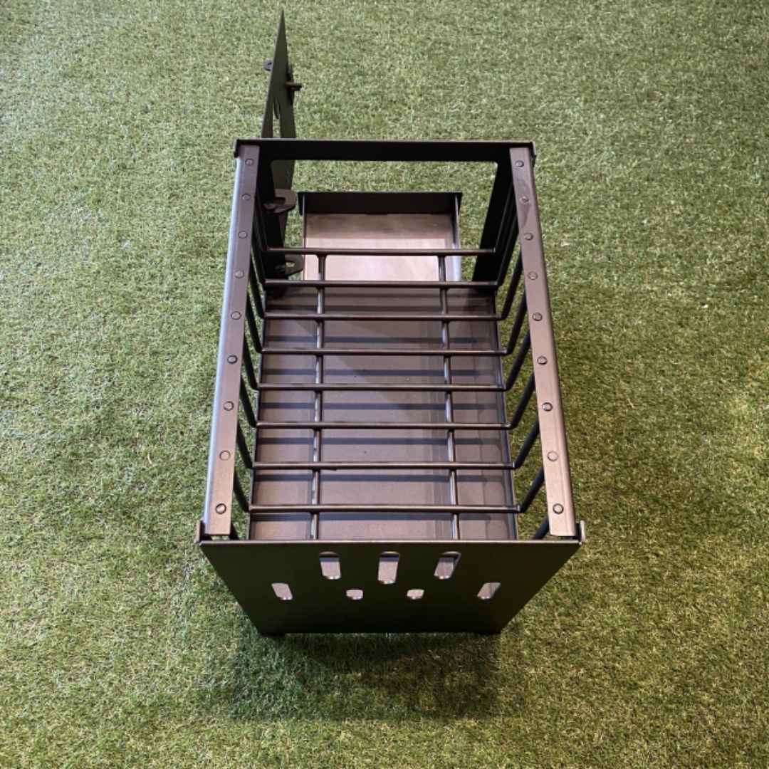 Brasero con puerta y bandeja